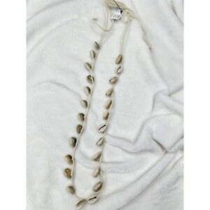NEW Free People Maui Shell Necklace Bohemian Beach Neutral Resort Natural Sea